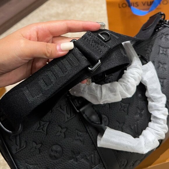 Louis Vuitton Keepall Bandoulière 35 – Monogram Embossed Leather - Picture 5 of 5